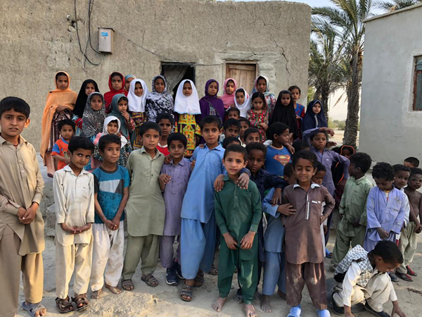 کمک به سیل زدگان سیستان و بلوچستان